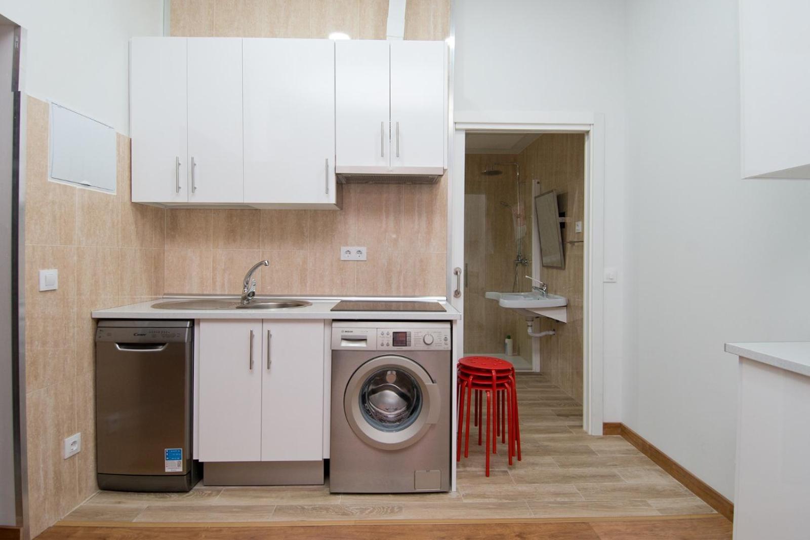 Apartments Center Мадрид Екстер'єр фото