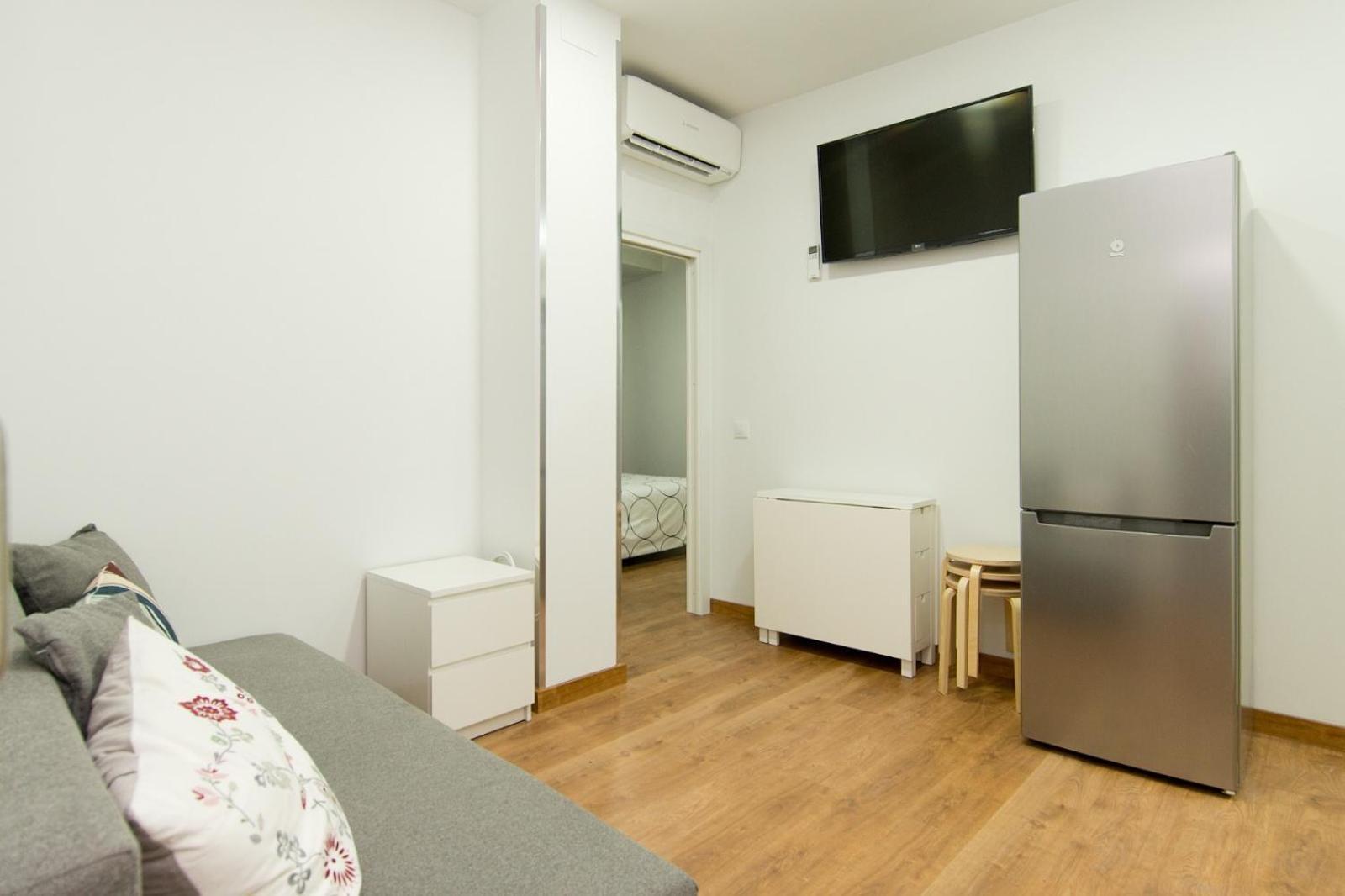 Apartments Center Мадрид Екстер'єр фото